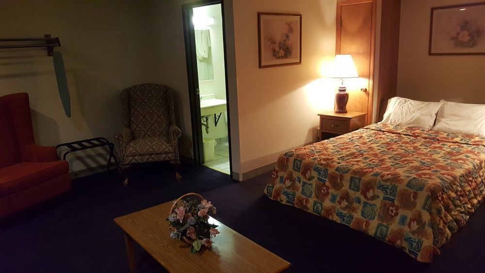 Red Roof Inn Бристоль Экстерьер фото